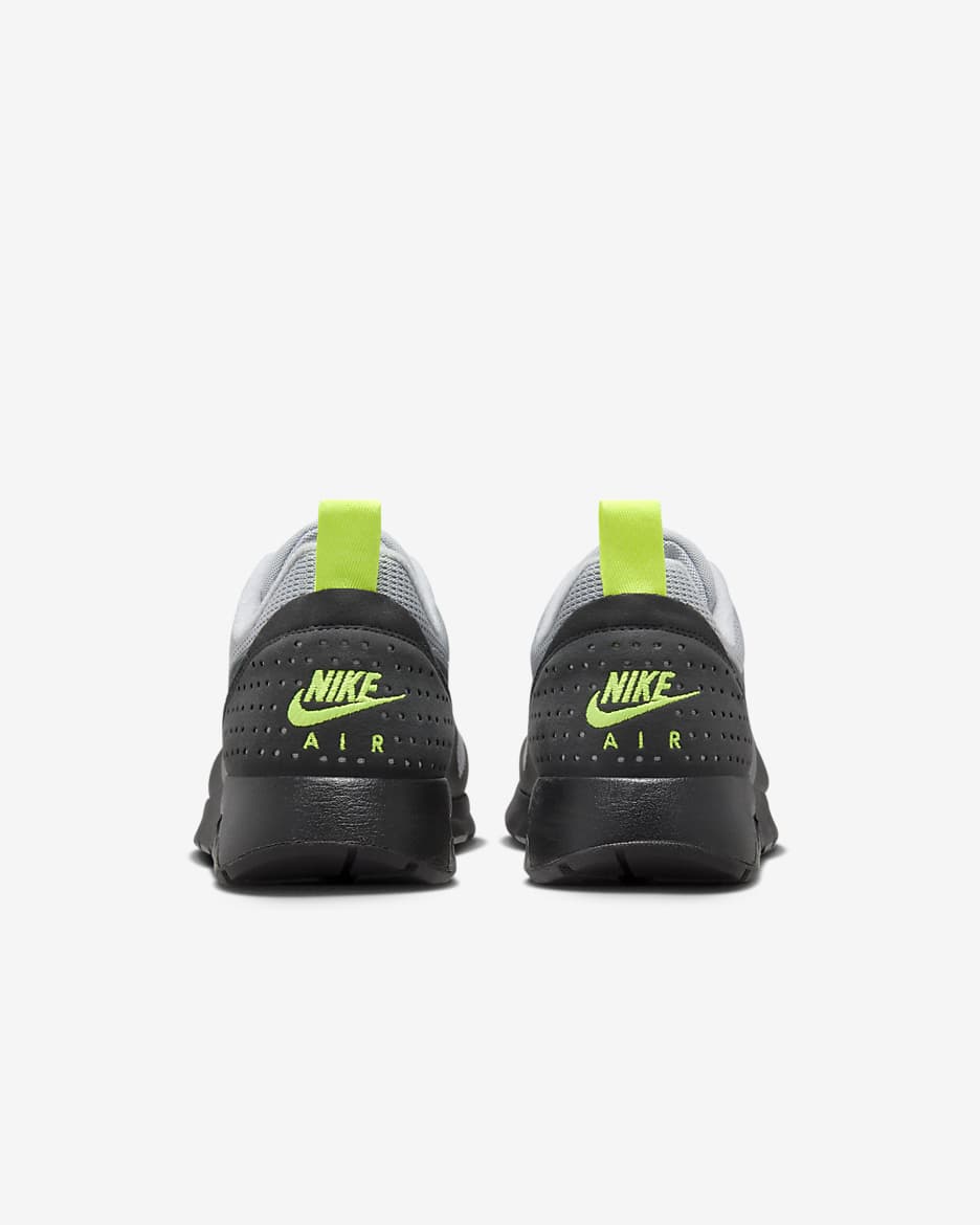 Air max tavas bebe jordan best sale